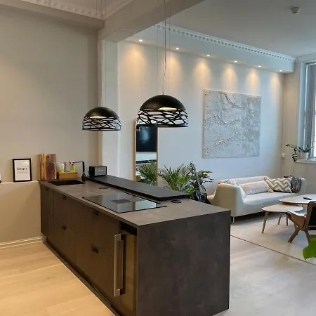 Big Apartment Close To City Centre With Parking Tromso Exterior photo